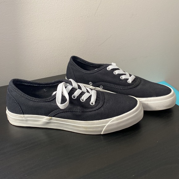 Keds Shoes - Picture 2 of 2